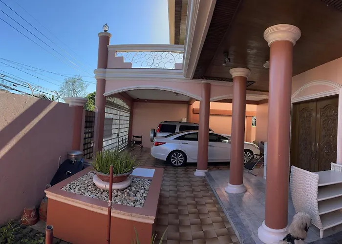 Tropical House