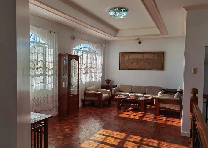 Tropical House Manila