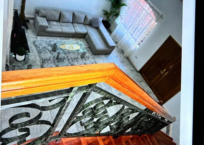 Tropical House *